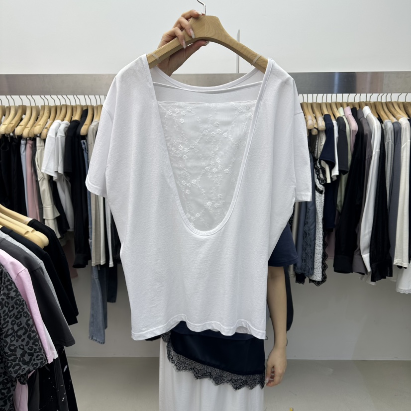服裝服飾批發(fā)行業(yè)的現(xiàn)狀與未來(lái)趨勢(shì)